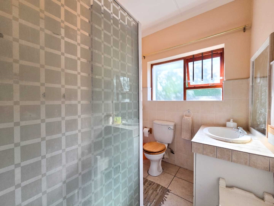4 Bedroom Property for Sale in Stilbaai Oos Western Cape